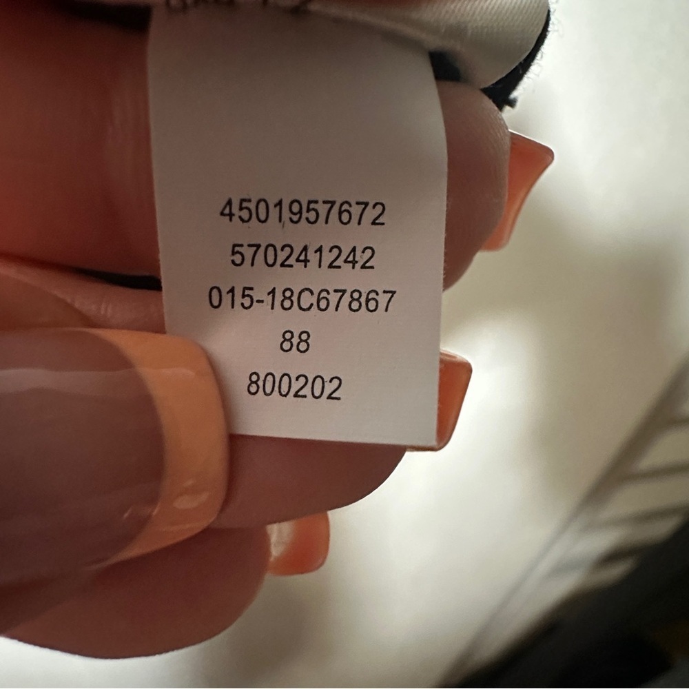 Chico’s Pullover Button Sleeve Lightweight Stretc… - image 7